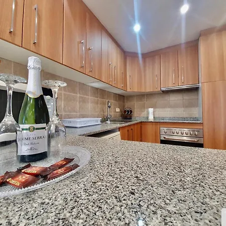 Acogedor Cerca De Port Aventura Apartamento